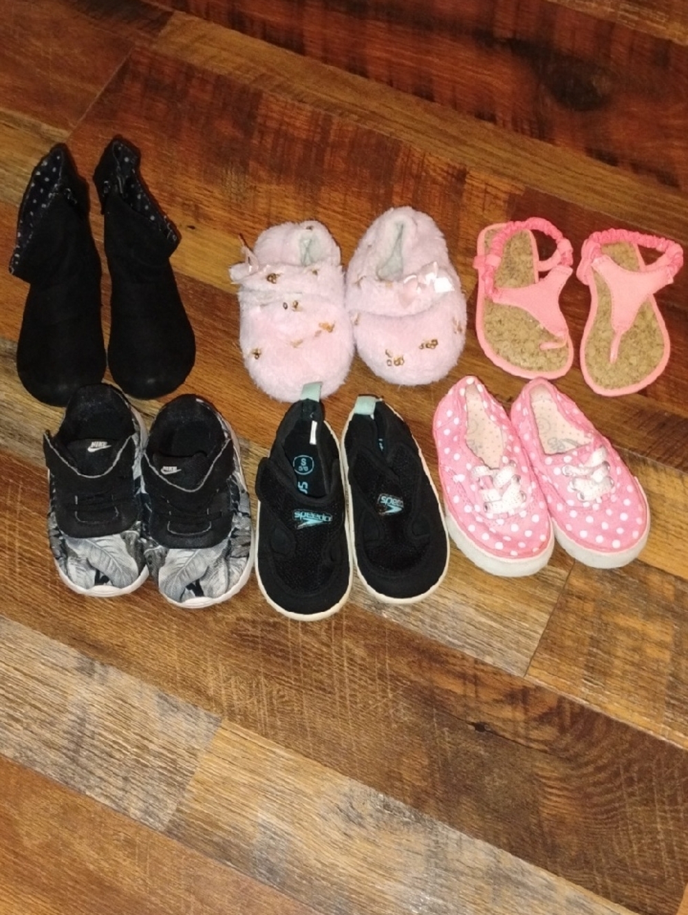 Bundle Of Girls Shoes Sizes 5,5/6,6!